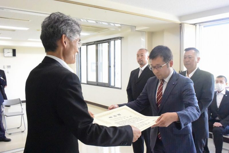 北海道開発局優良工事表彰(部長表彰)を受賞しました。