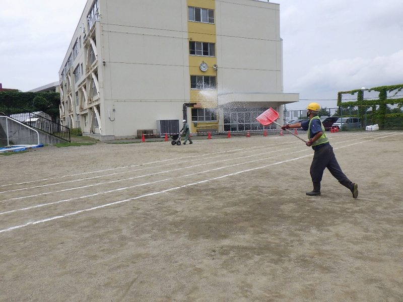 大倉山小学校の運動会準備のお手伝い/東亜工業