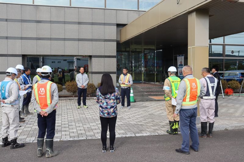 岸本組・キシモト宏友会合同安全衛生パトロールを実施（10／4）