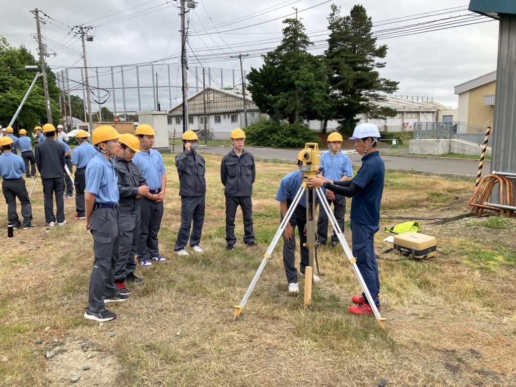 岩見沢農業高校にて出前授業を行いました！／岸本組
